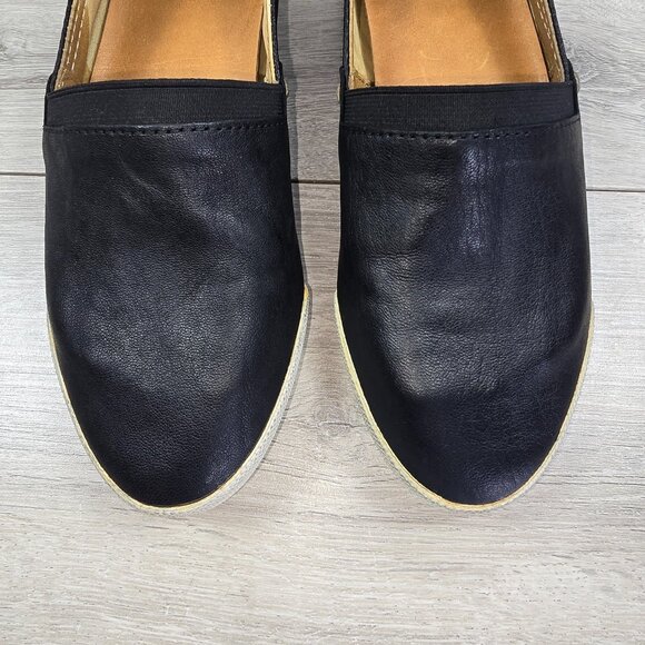 Frye Womens Black Leather Flats Loafers Shoes Sz 7M Slip On Casual Moccasin - Picture 4 of 11